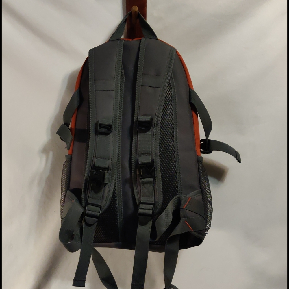 American Outback Desert Spring Hydration Pack - Picture 2 of 7